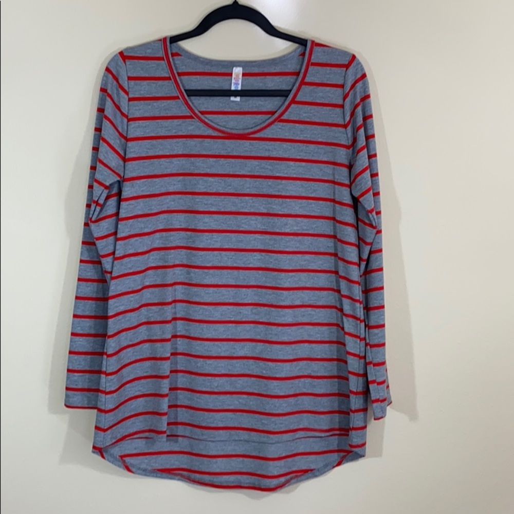 LuLaRoe Lynnae Long Sleeve Tee